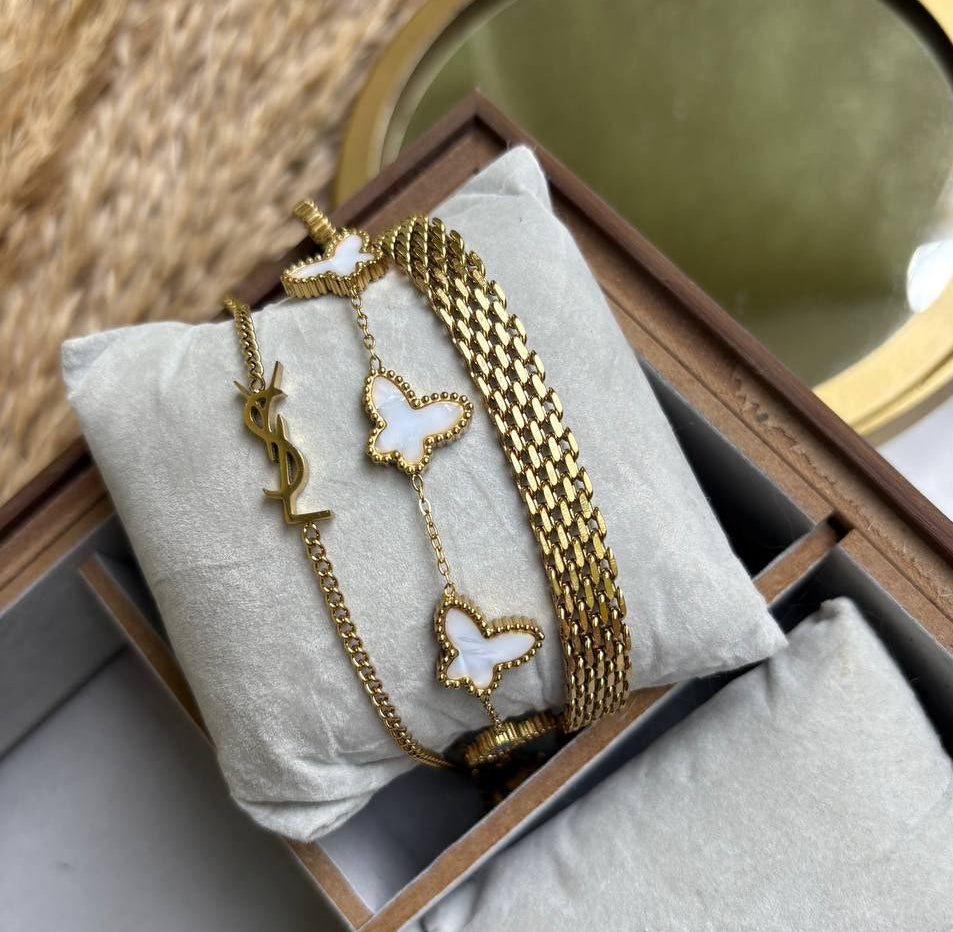 Deronda set 21 Layering