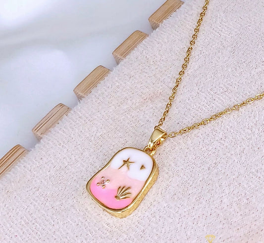 Vista Necklace