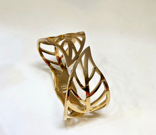 Vela Bracelet