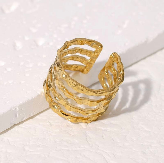 Titan Ring