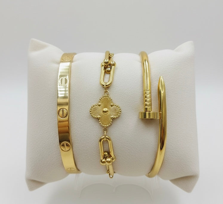 Deronda set 5 Layering