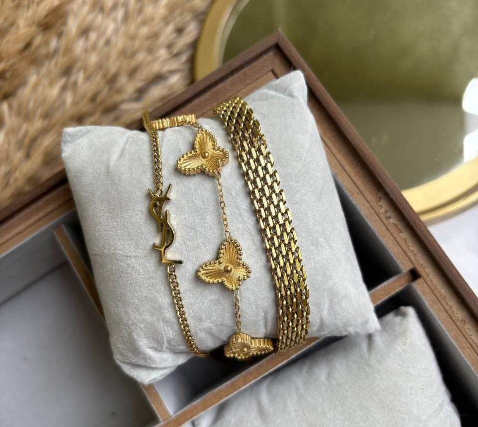 Deronda set 21 Layering